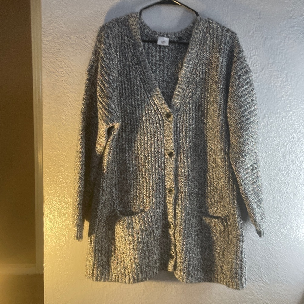 COPY - Cabi #3363 Embrace Long Cardigan Size Medium Heather Gray Specs of color